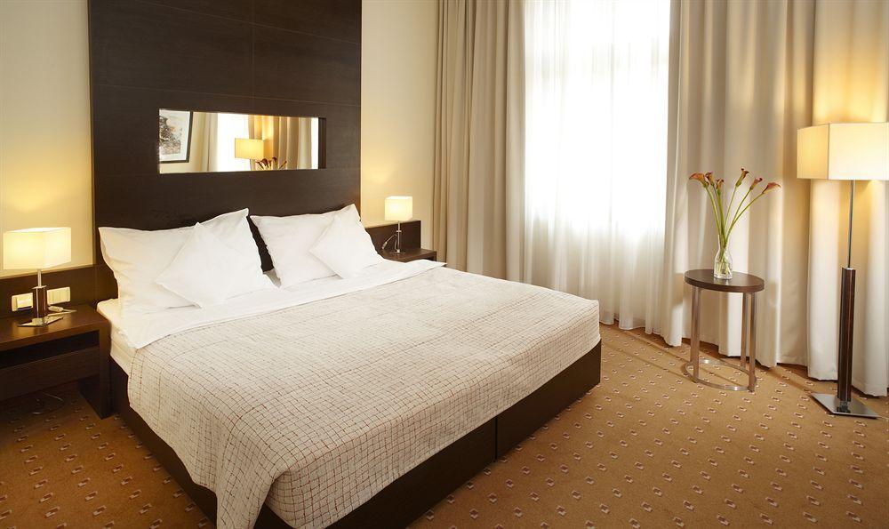 Clarion Hotel Prague City Bagian luar foto