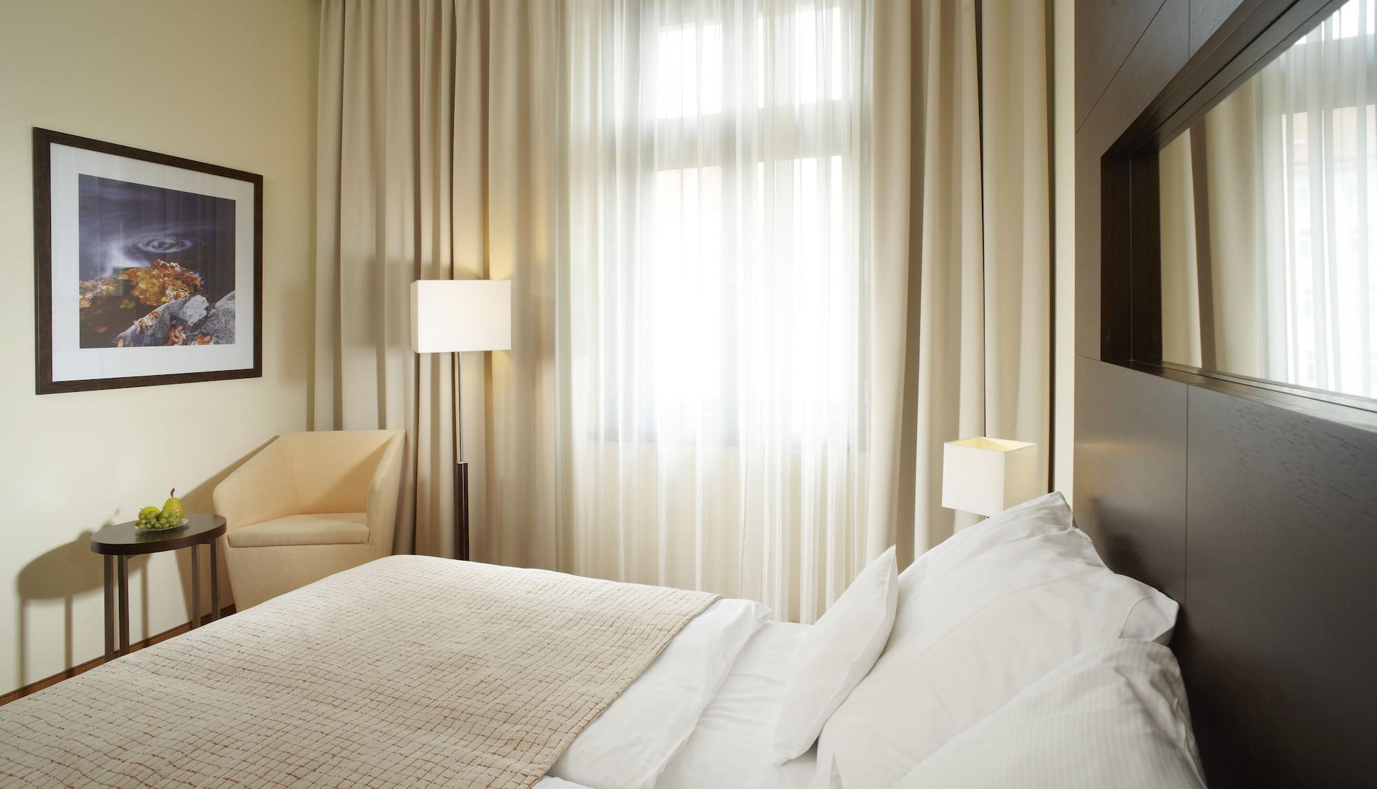 Clarion Hotel Prague City Bagian luar foto