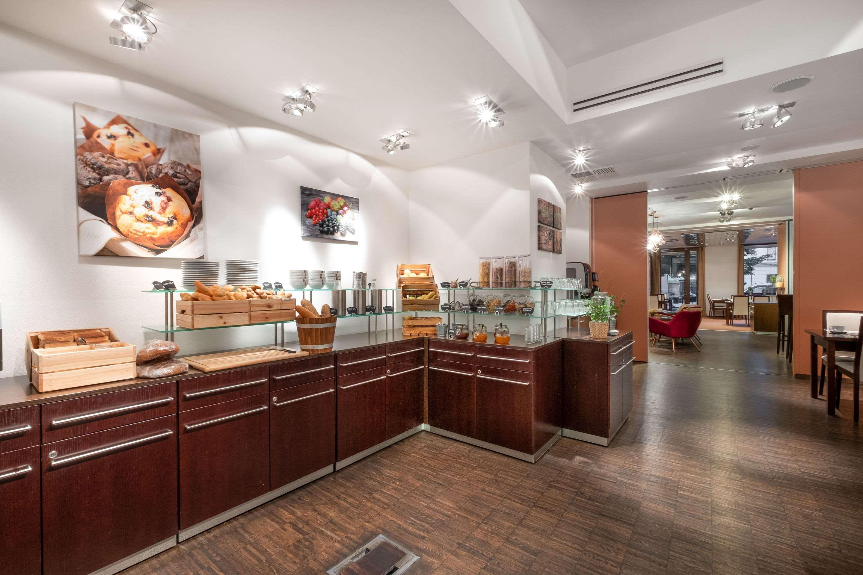 Clarion Hotel Prague City Bagian luar foto