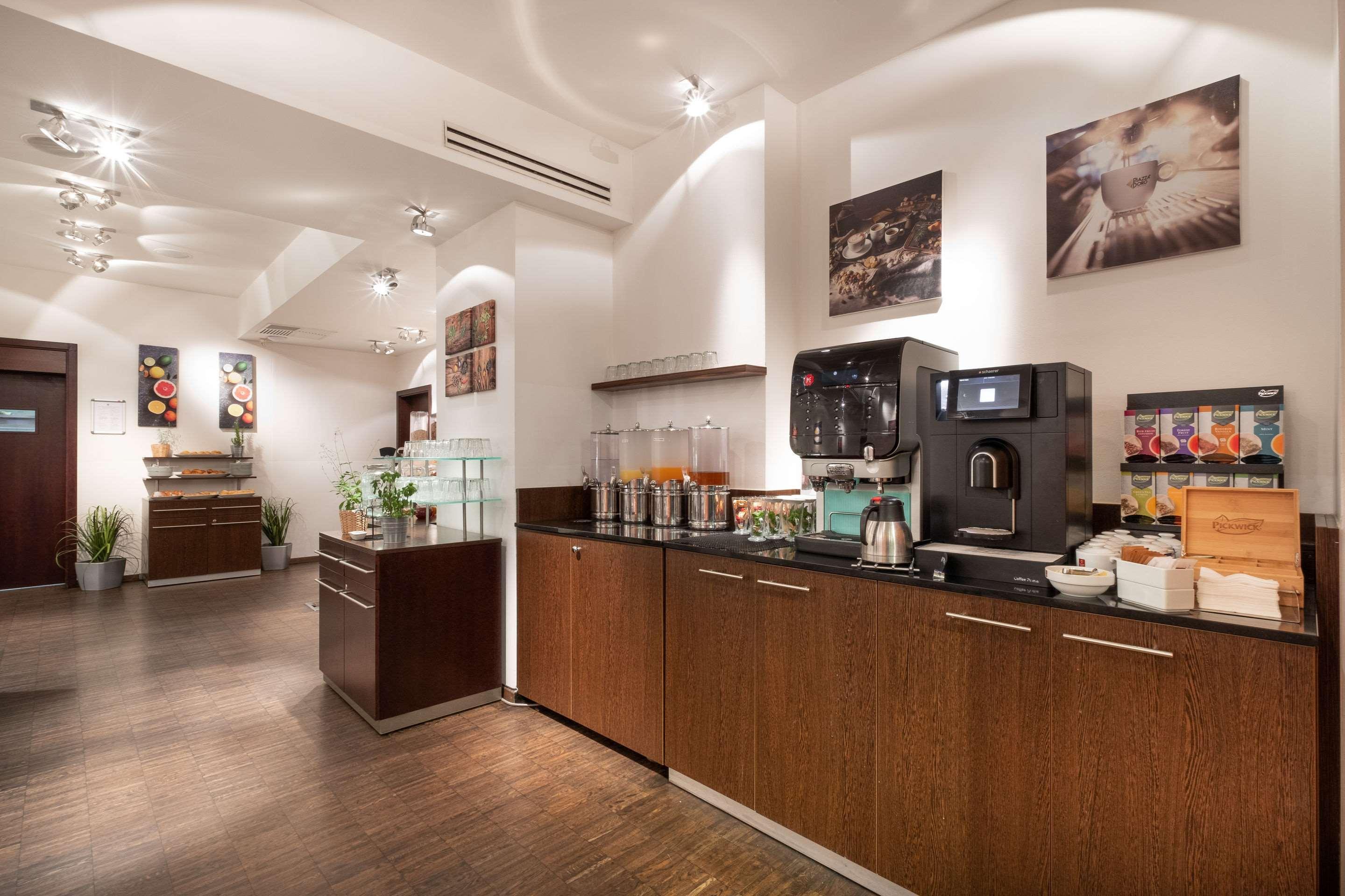 Clarion Hotel Prague City Bagian luar foto