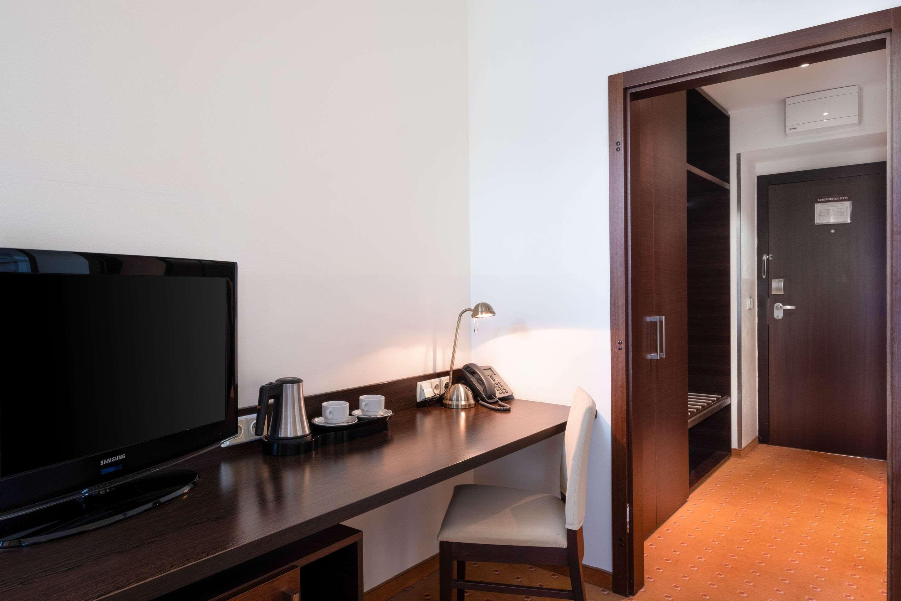 Clarion Hotel Prague City Bagian luar foto