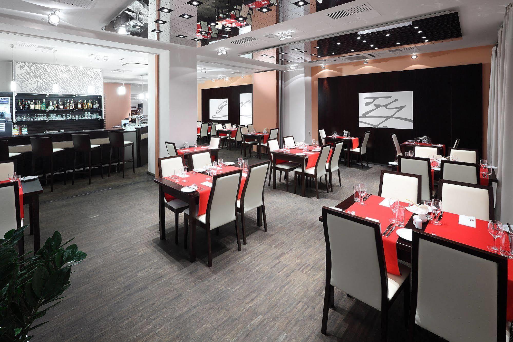 Clarion Hotel Prague City Restoran foto